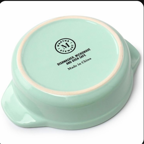 Martha Stewart Stoneware Round Mini Casserole with Lid in Mint - Picture 6 of 9